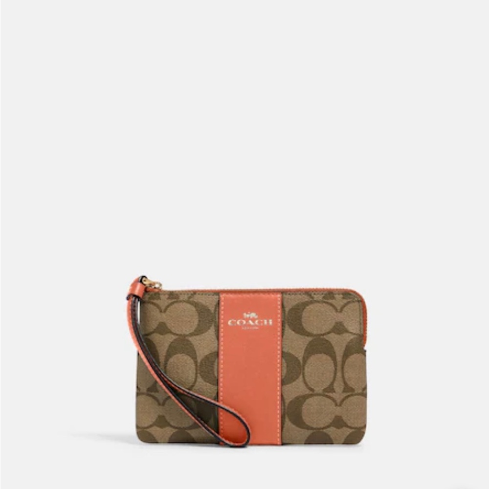 NWT Coach Wristlet